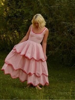 Ali Marie - Millie Dress is Pink Bloom Sz L